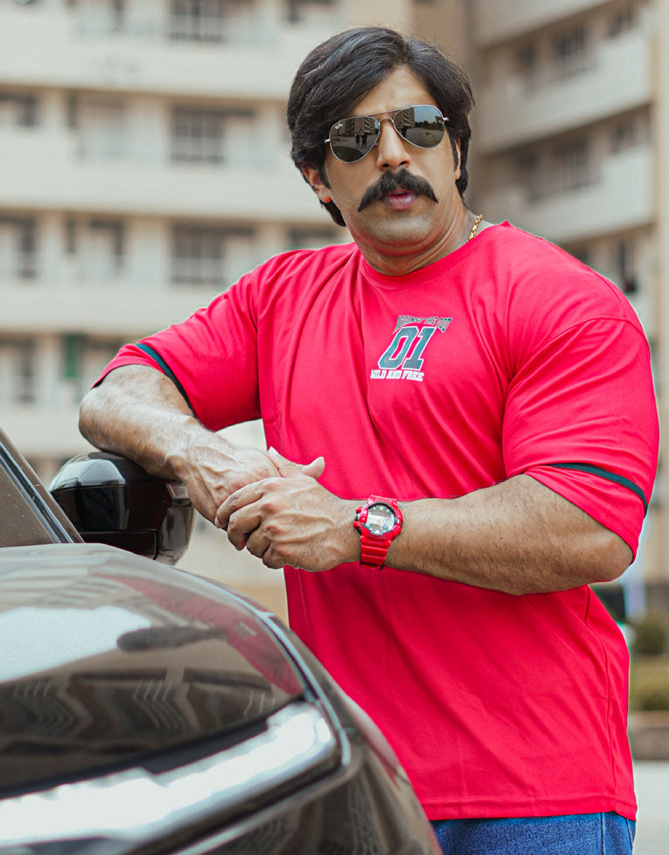 Wild and Free Red Oversized Tshirt
