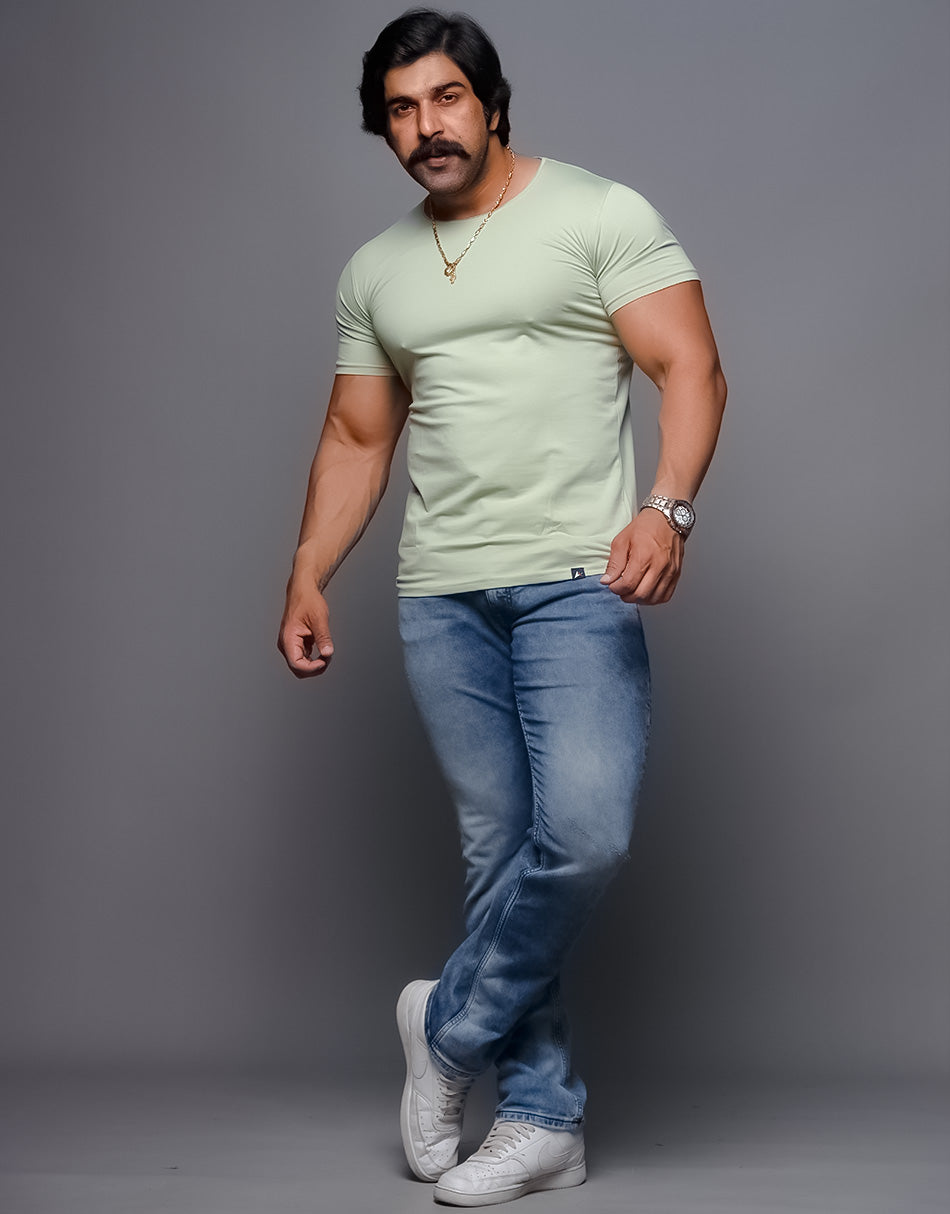 Limited Edition Pista Solid T-Shirt